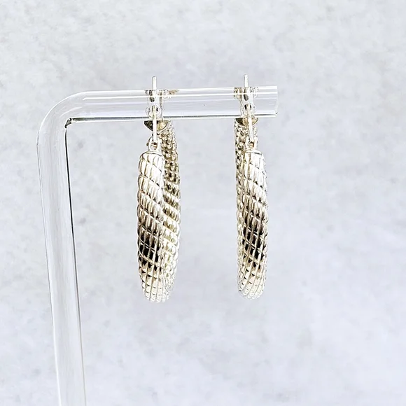 Sterling 925 Textured Rope Hoop Earrings - Picture 9 of 12